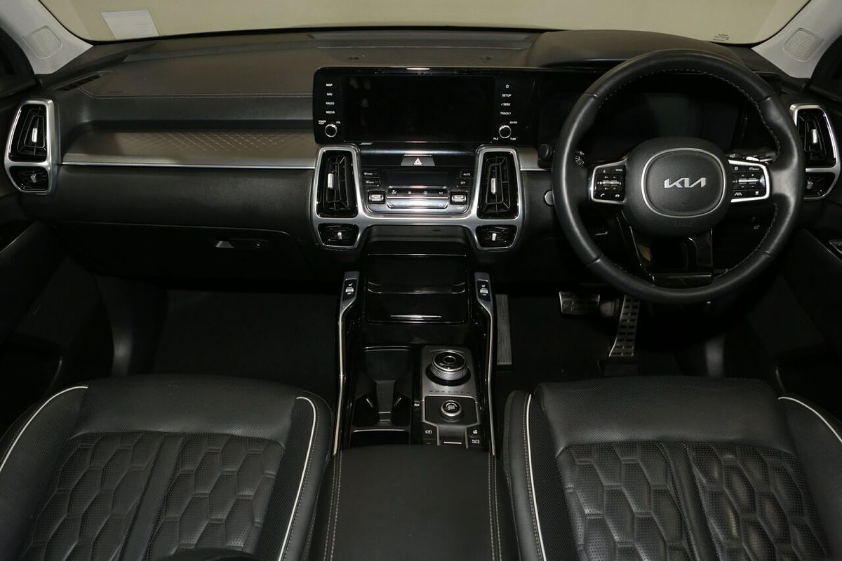 2022 Kia Sorento GT-Line MQ4