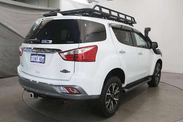 2020 Isuzu MU-X LS-U