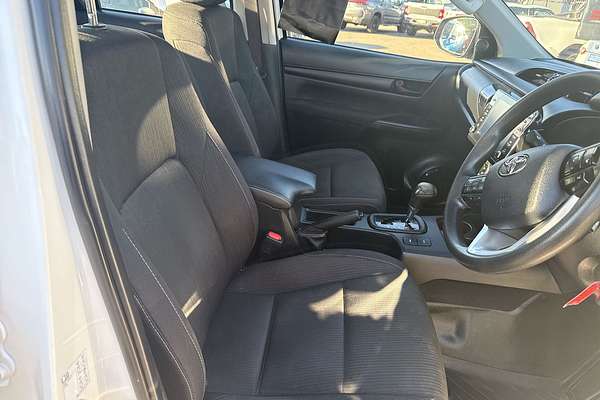 2023 Toyota Hilux SR GUN126R 4X4