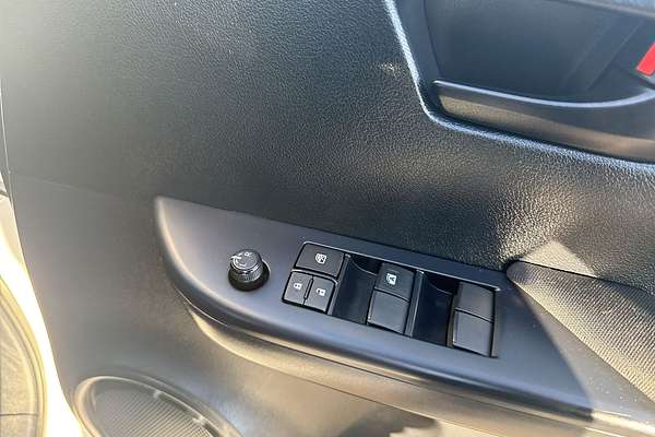 2023 Toyota Hilux SR GUN126R 4X4