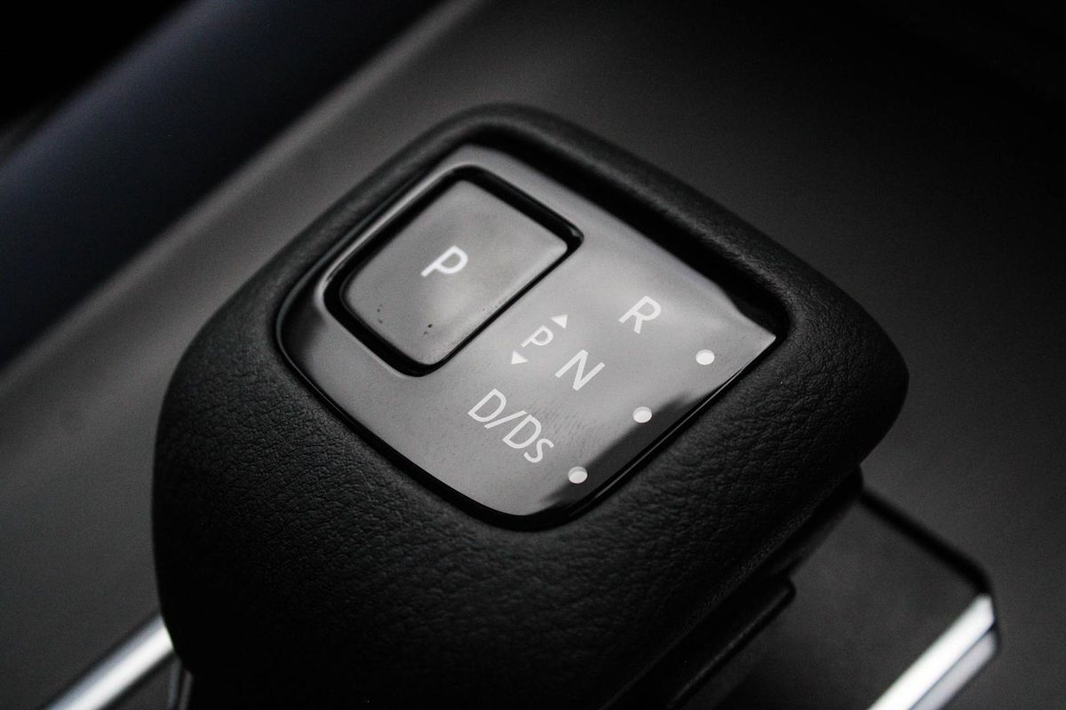 2024 Nissan QASHQAI ST-L J12