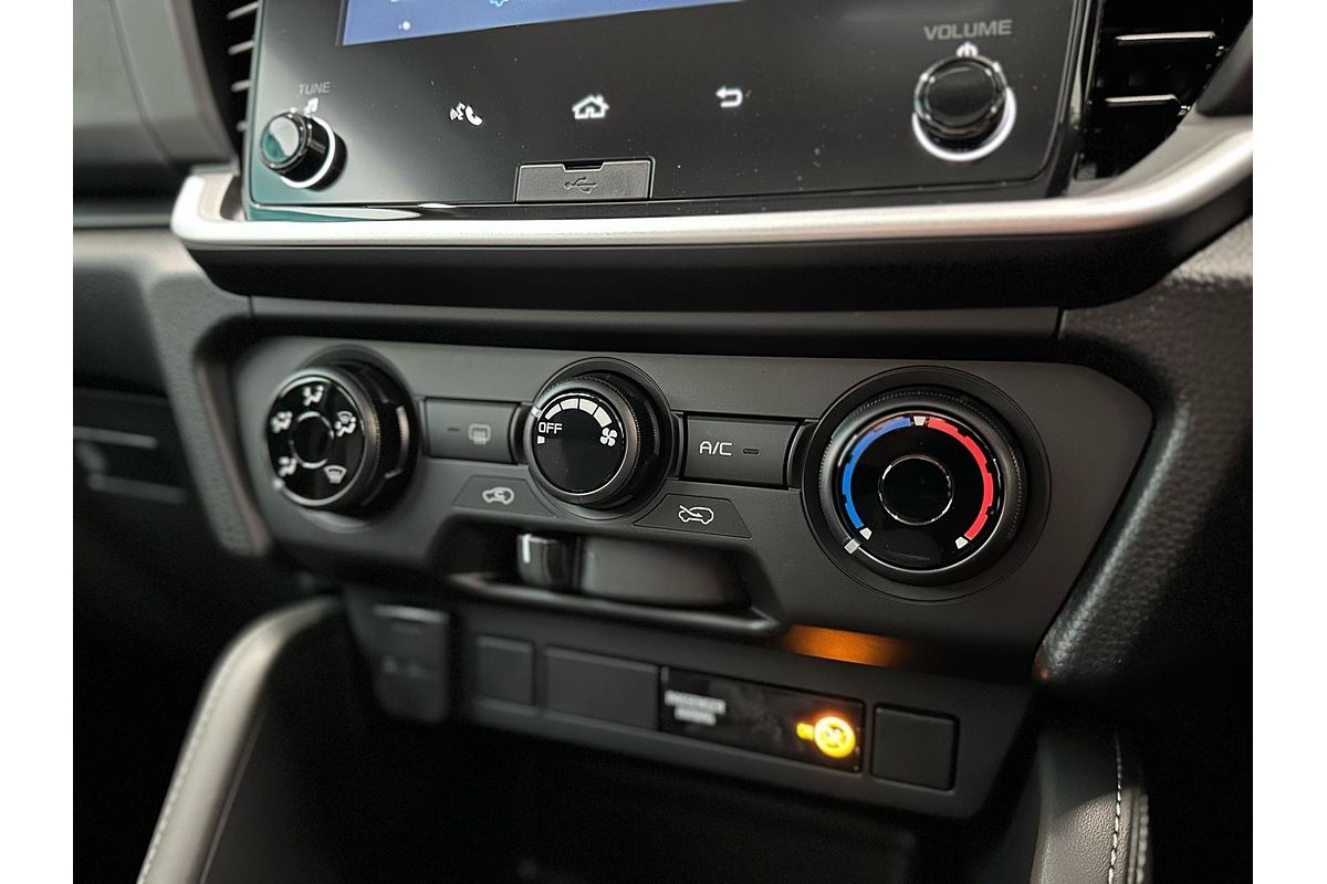 2025 Isuzu MU-X LS-M