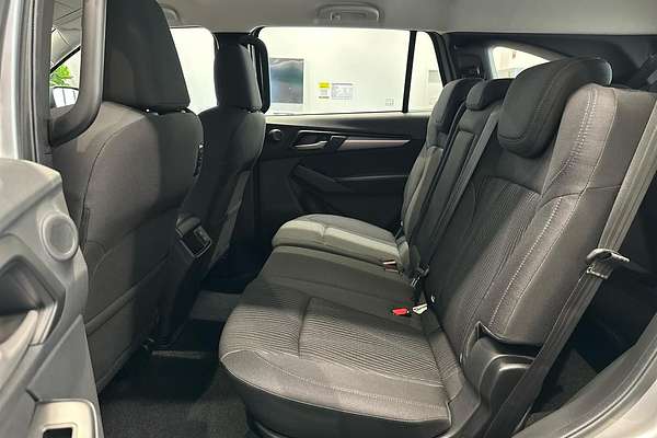 2025 Isuzu MU-X LS-M