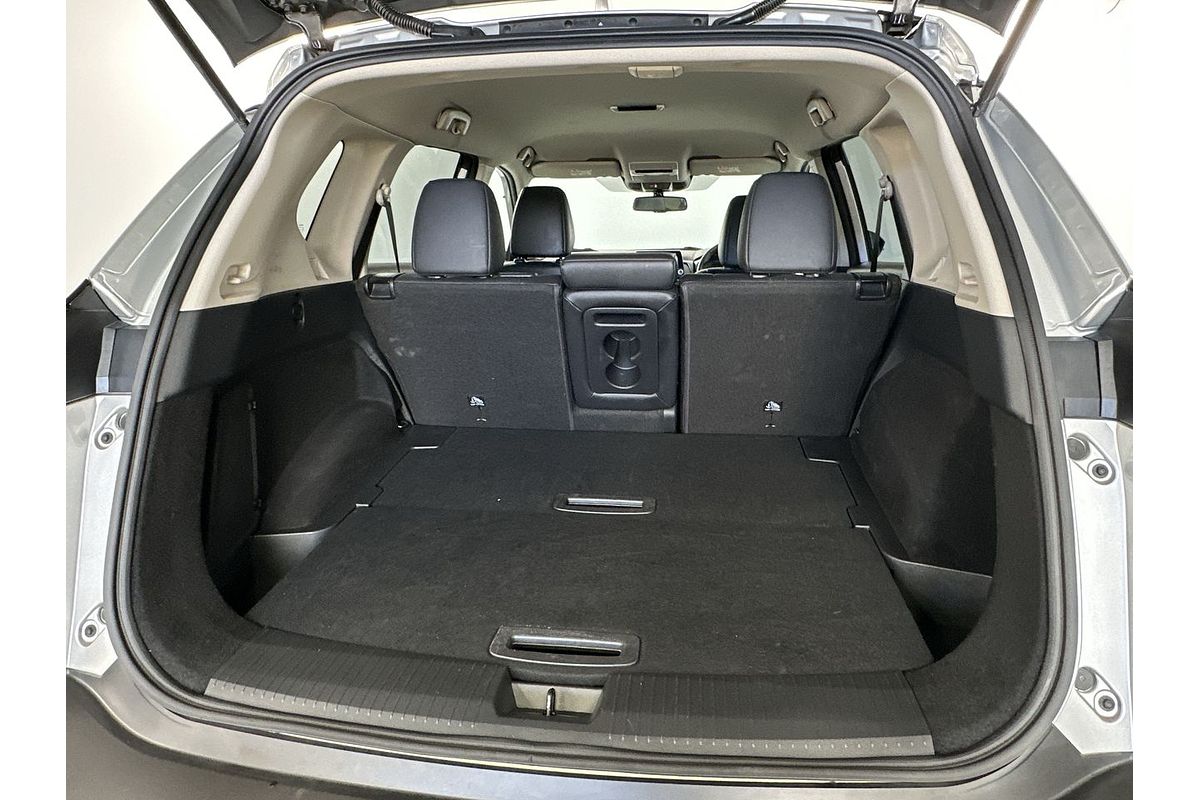 2024 Nissan X-TRAIL ST-L T33