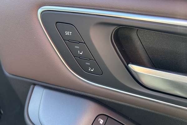 2025 Nissan QASHQAI Ti J12