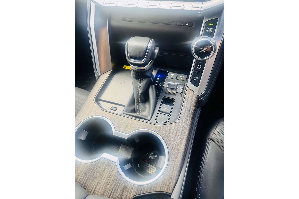 2022 Toyota Landcruiser VX FJA300R