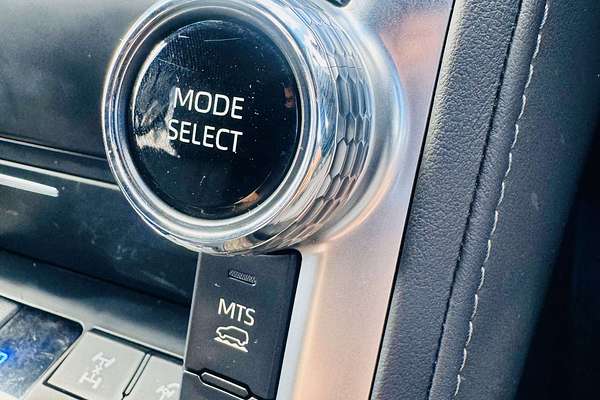 2022 Toyota Landcruiser VX FJA300R
