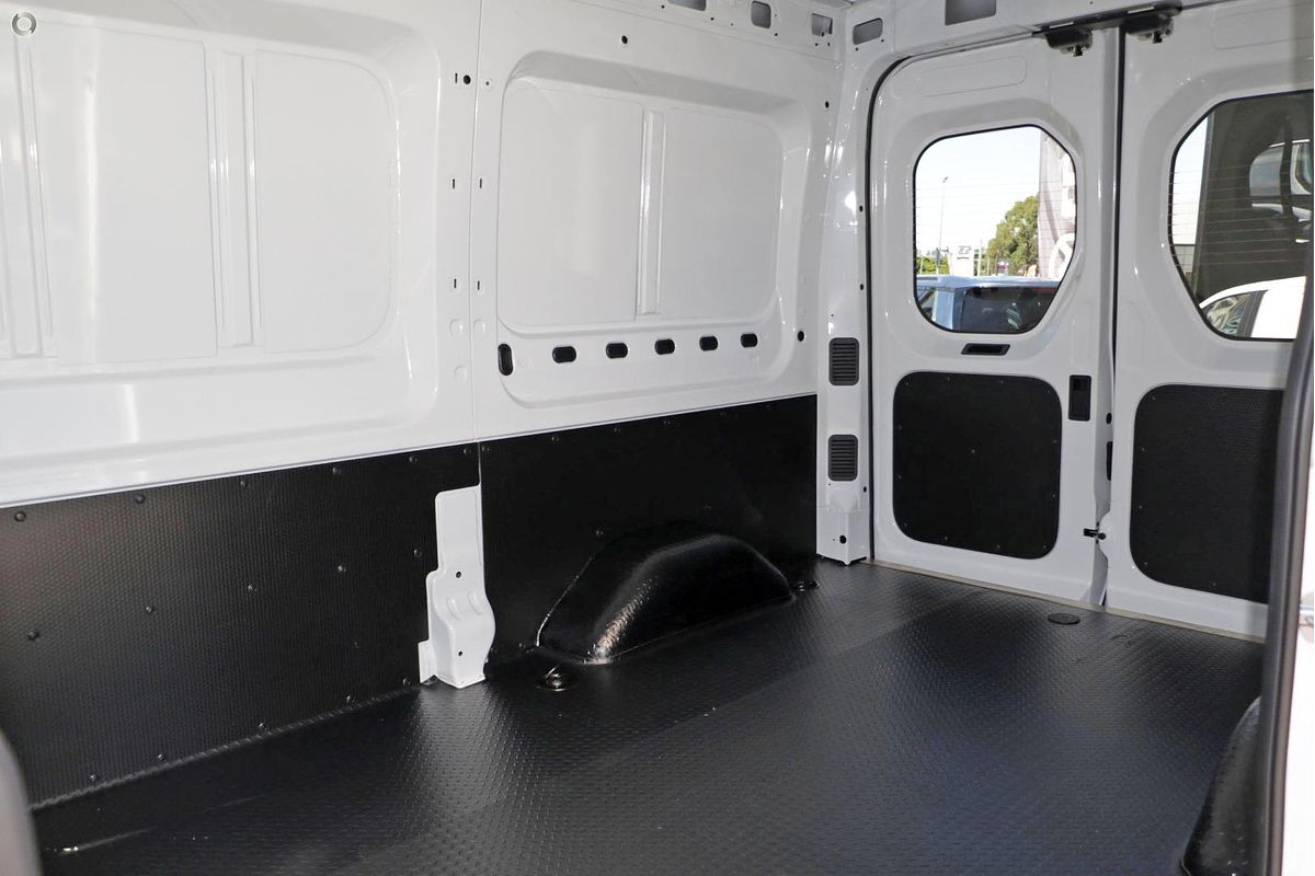 2025 LDV Deliver 9