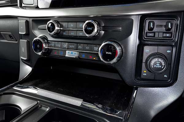 2023 Ford F-150 Lariat 4X4 SWB