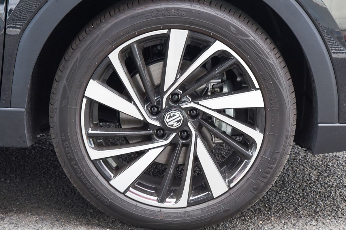 2025 MG ZS Essence Turbo ZS32
