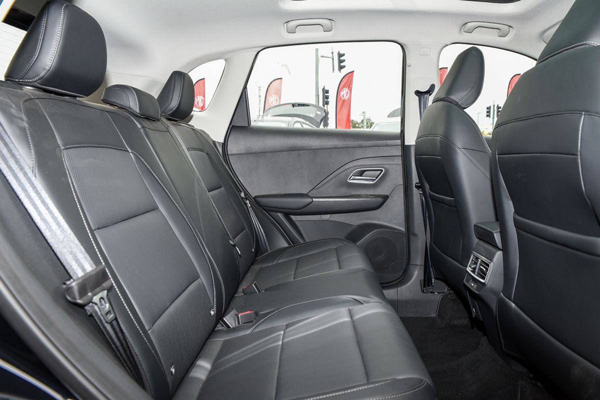 2025 MG ZS Essence Turbo ZS32