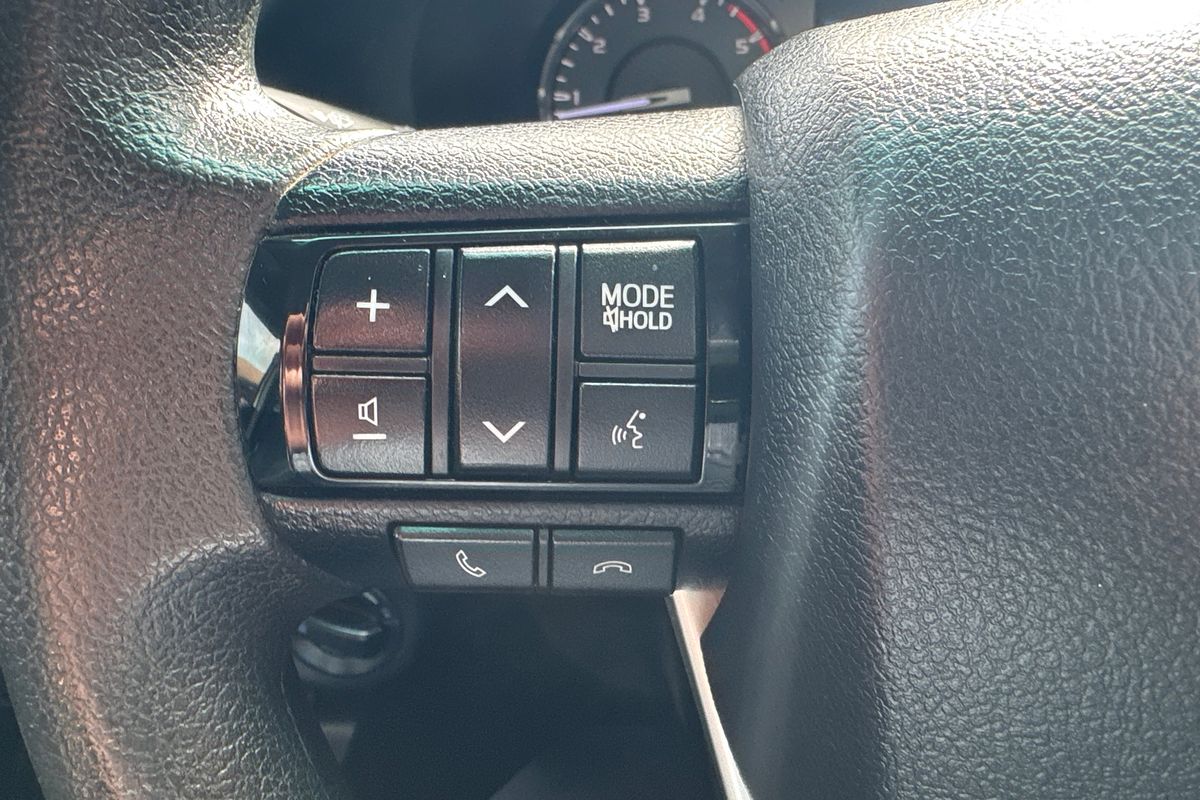 2021 Toyota Hilux SR GUN126R 4X4