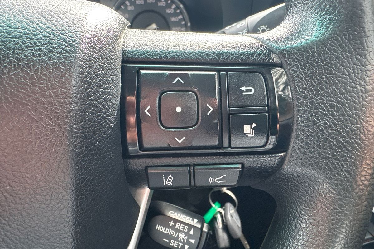 2021 Toyota Hilux SR GUN126R 4X4