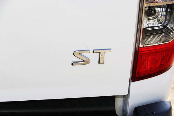 2018 Nissan Navara ST D23 Series 3 4X4