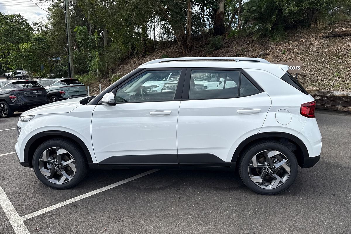 2025 Hyundai Venue Active QX.V5