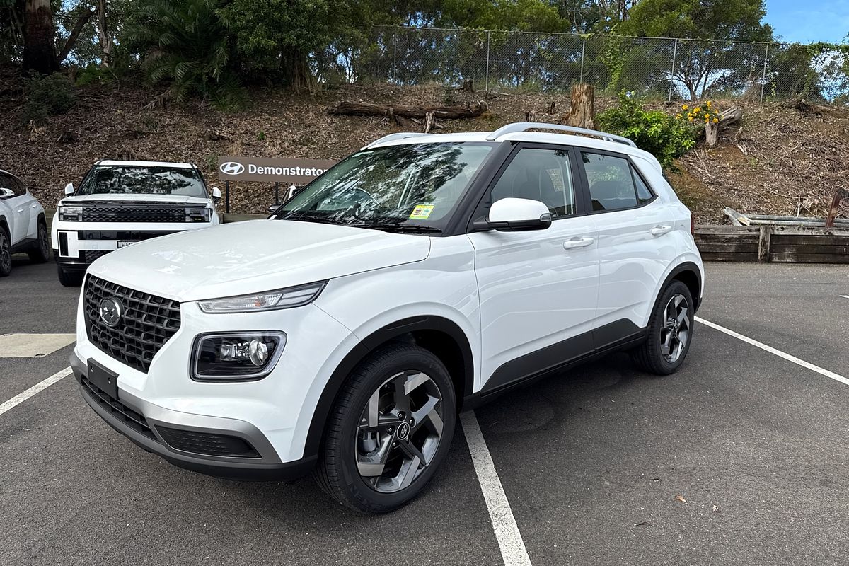 2025 Hyundai Venue Active QX.V5