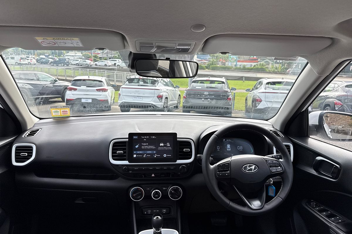 2025 Hyundai Venue Active QX.V5