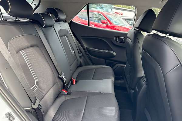 2025 Hyundai Venue Active QX.V5