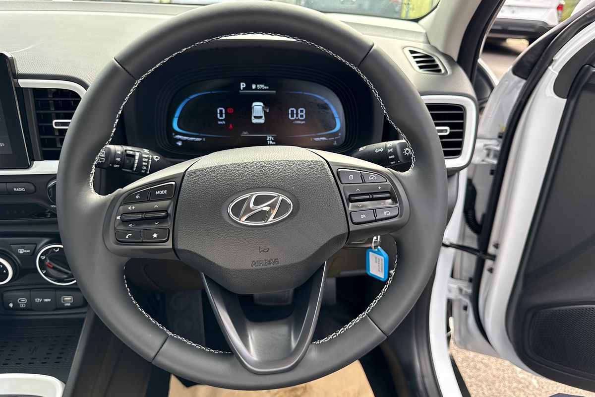 2025 Hyundai Venue Active QX.V5