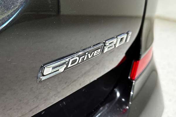 2020 BMW X3 sDrive20i G01