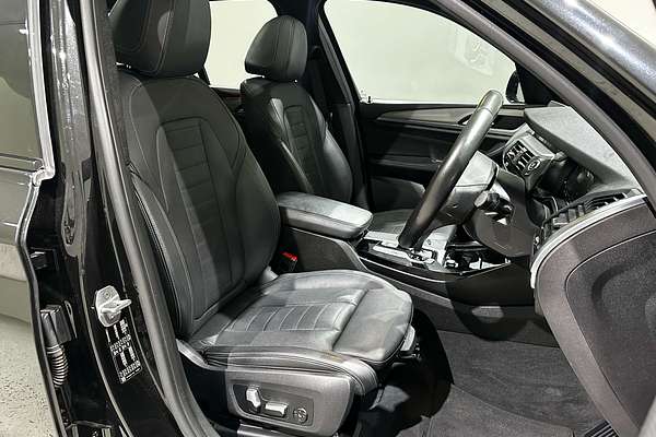 2020 BMW X3 sDrive20i G01