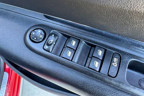 2011 Peugeot 3008 XTE T8