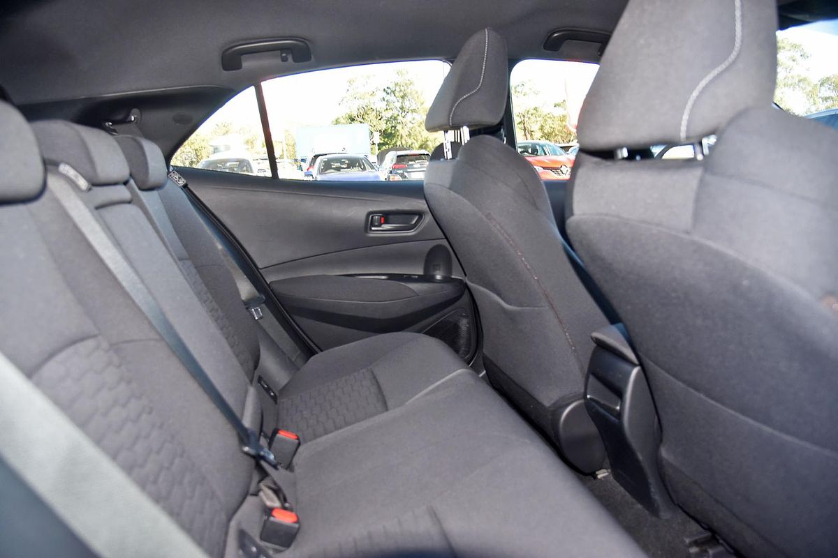 2022 Toyota Corolla Ascent Sport Hybrid ZWE211R