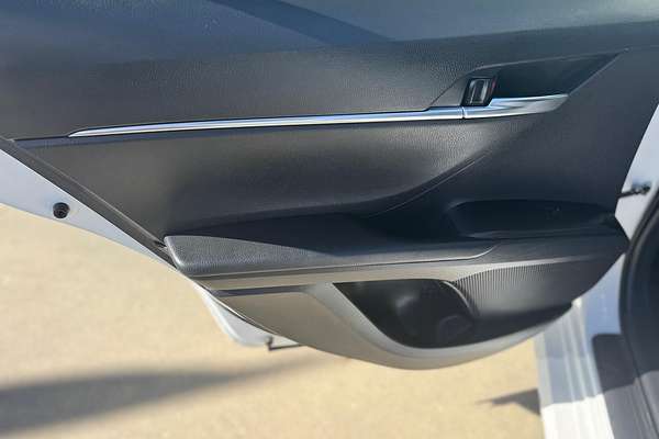 2023 Toyota Camry Ascent AXVH70R