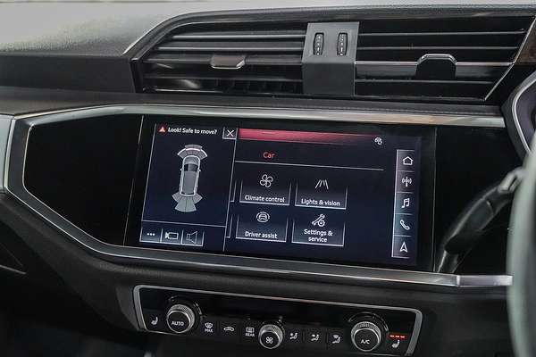 2021 Audi Q3 40 TFSI F3