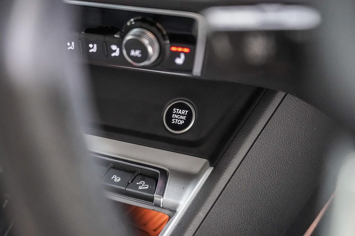 2021 Audi Q3 40 TFSI F3