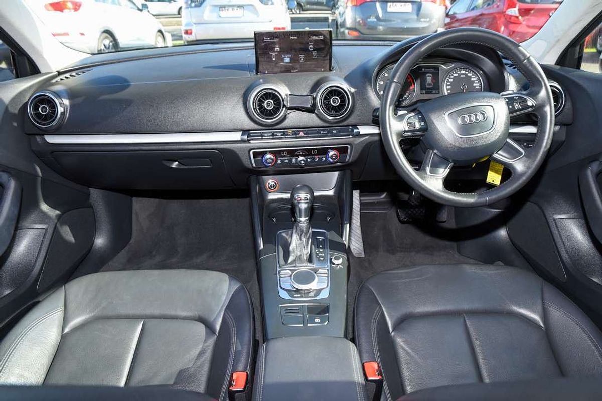 2013 Audi A3 Attraction 8V