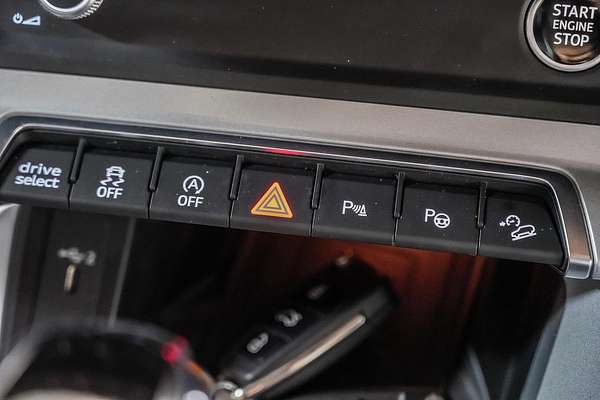 2021 Audi Q3 40 TFSI F3