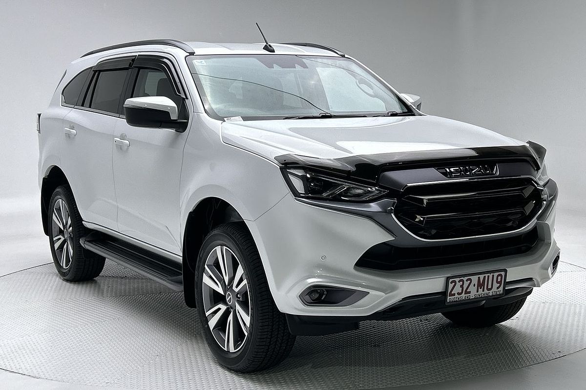 2023 Isuzu MU-X LS-T