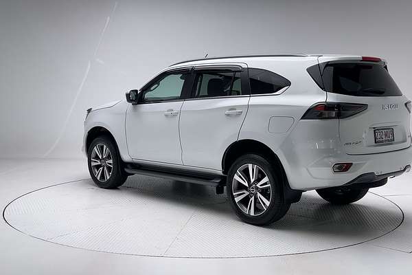 2023 Isuzu MU-X LS-T