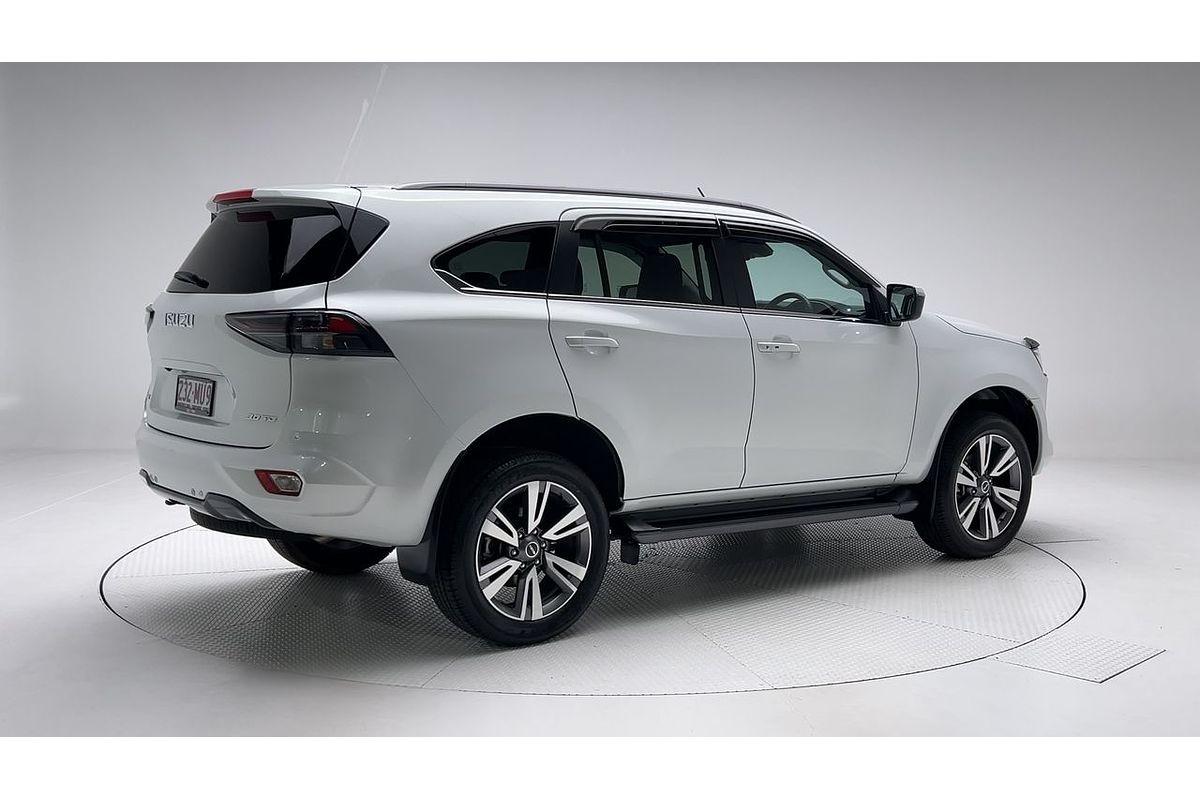 2023 Isuzu MU-X LS-T
