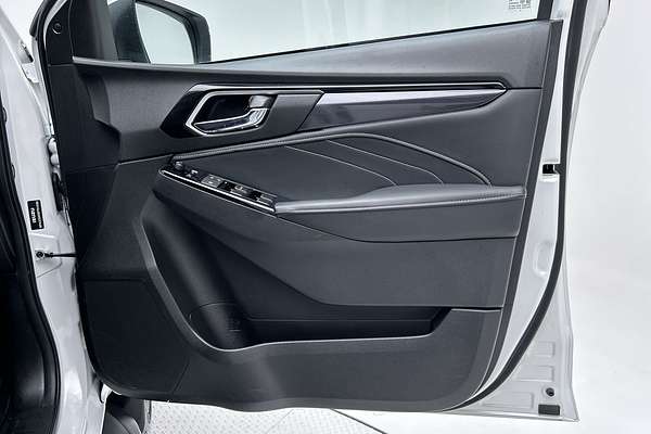 2023 Isuzu MU-X LS-T