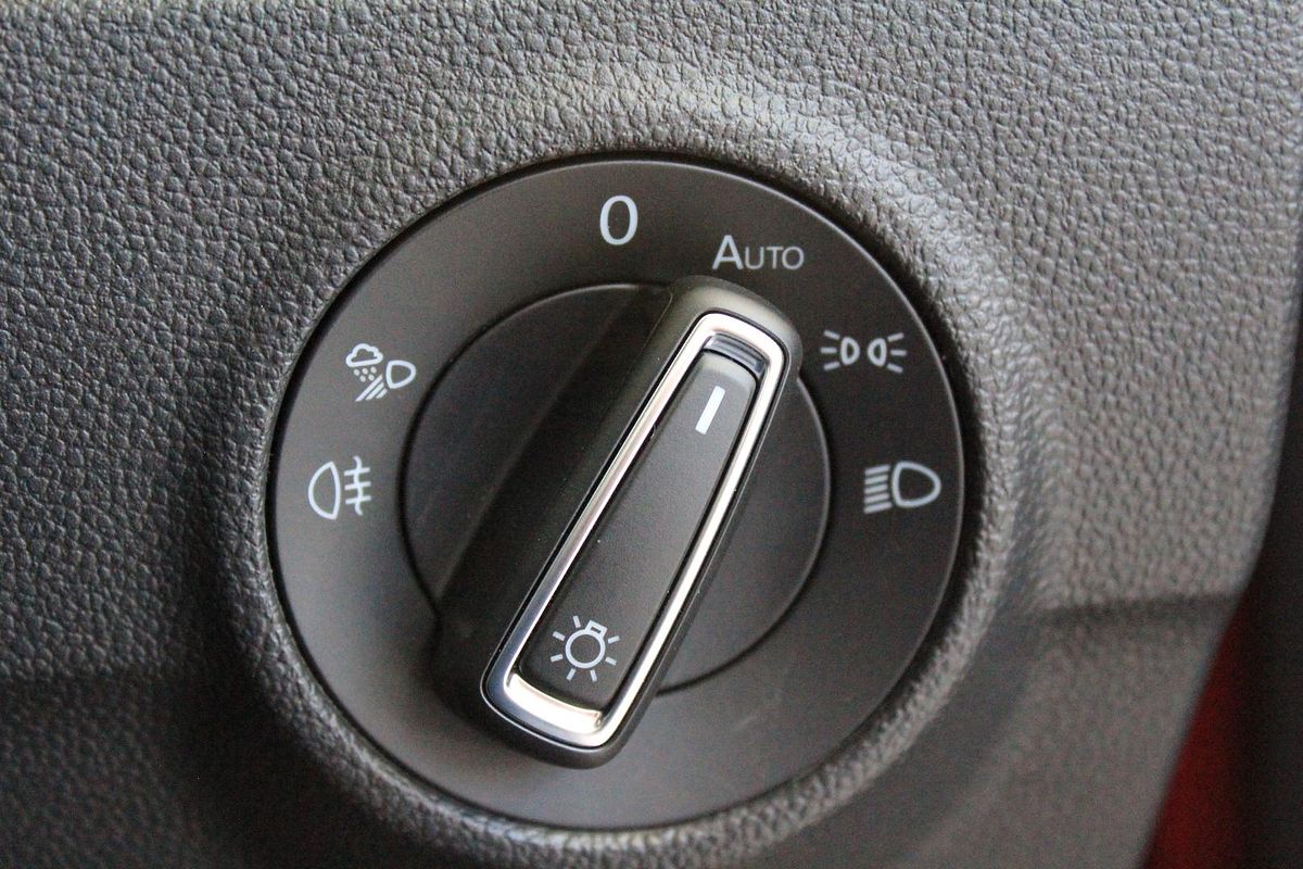 2025 Volkswagen T-Roc 110TSI Style D11