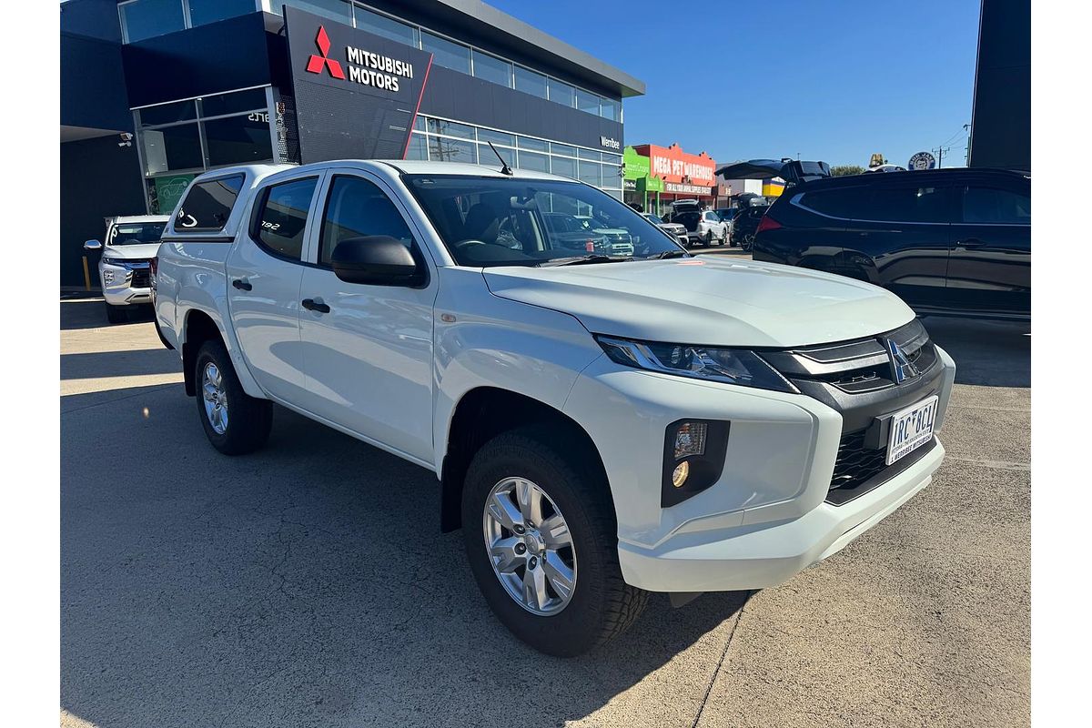 2018 Mitsubishi Triton GLX MR 4X4