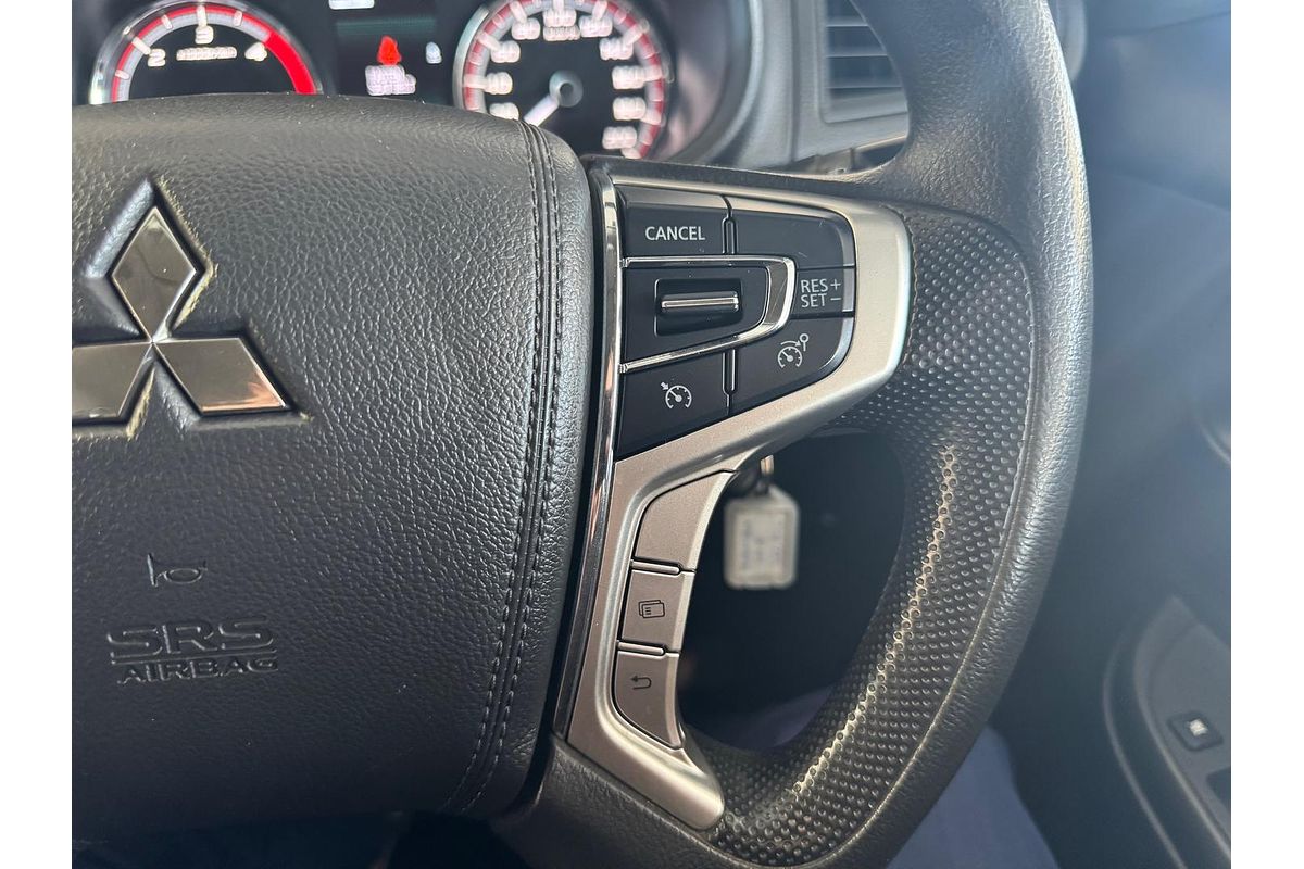 2018 Mitsubishi Triton GLX MR 4X4
