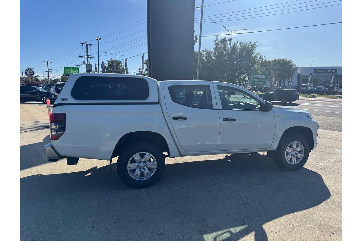 2018 Mitsubishi Triton GLX MR 4X4