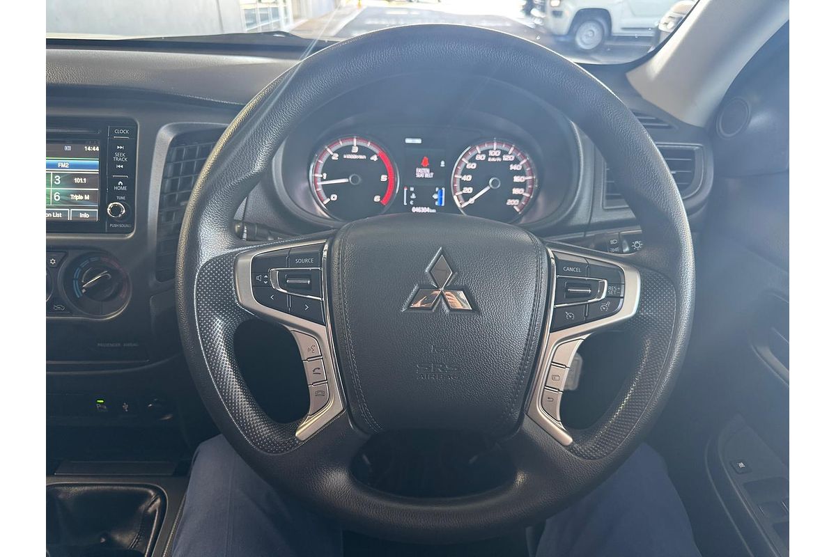 2018 Mitsubishi Triton GLX MR 4X4
