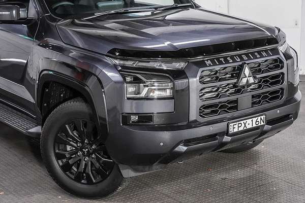 2025 Mitsubishi Triton GSR MV 4X4