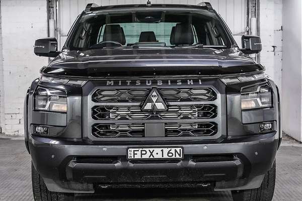 2025 Mitsubishi Triton GSR MV 4X4
