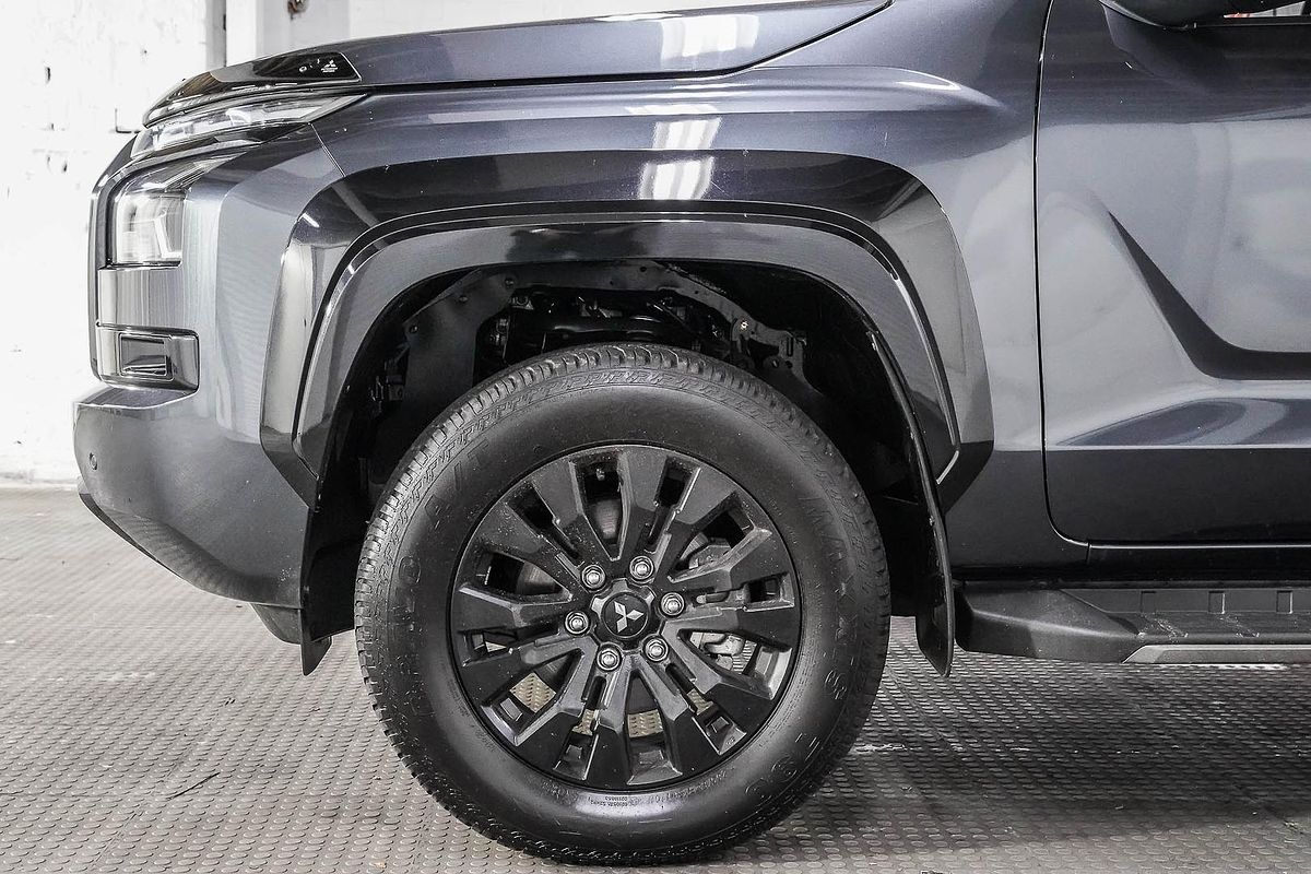 2025 Mitsubishi Triton GSR MV 4X4