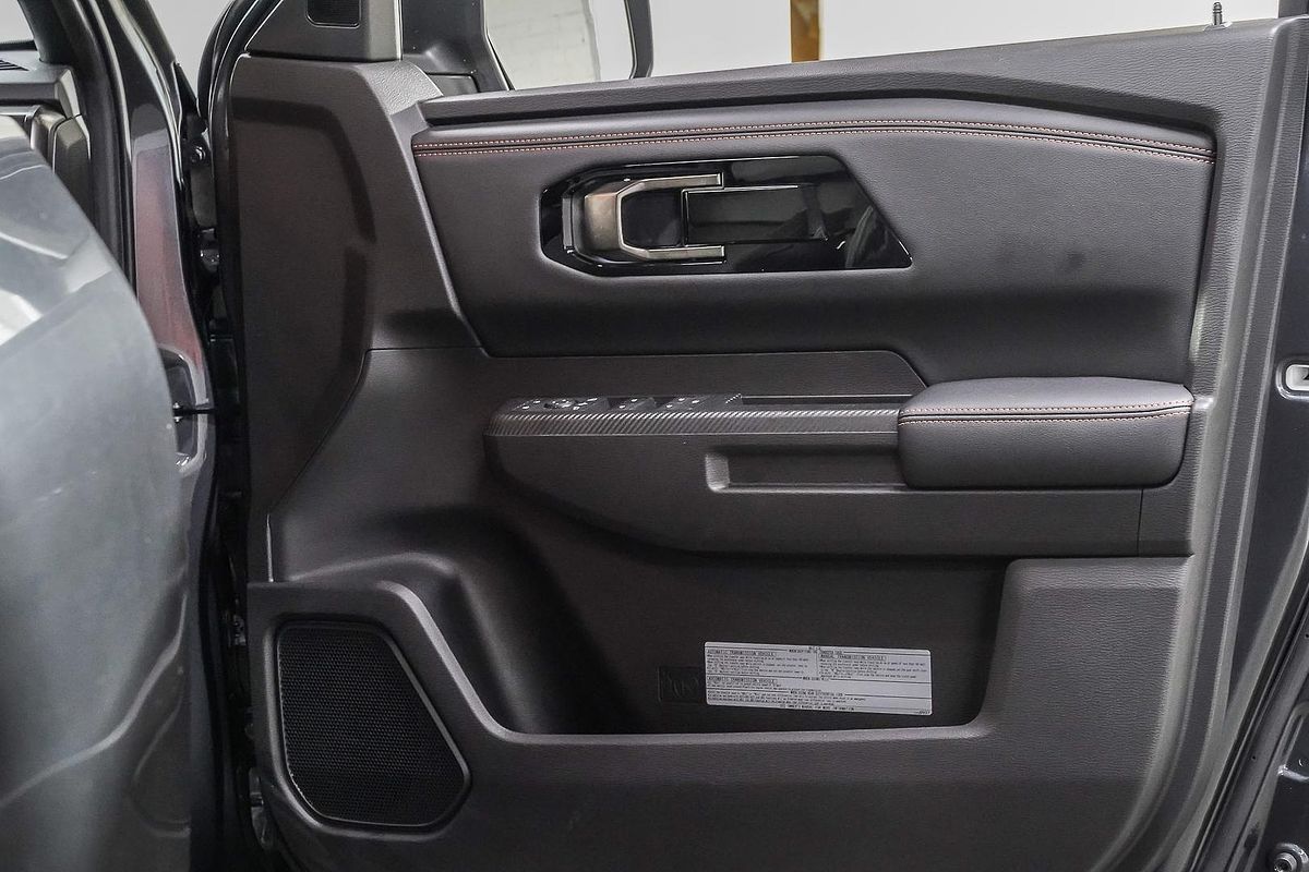 2025 Mitsubishi Triton GSR MV 4X4