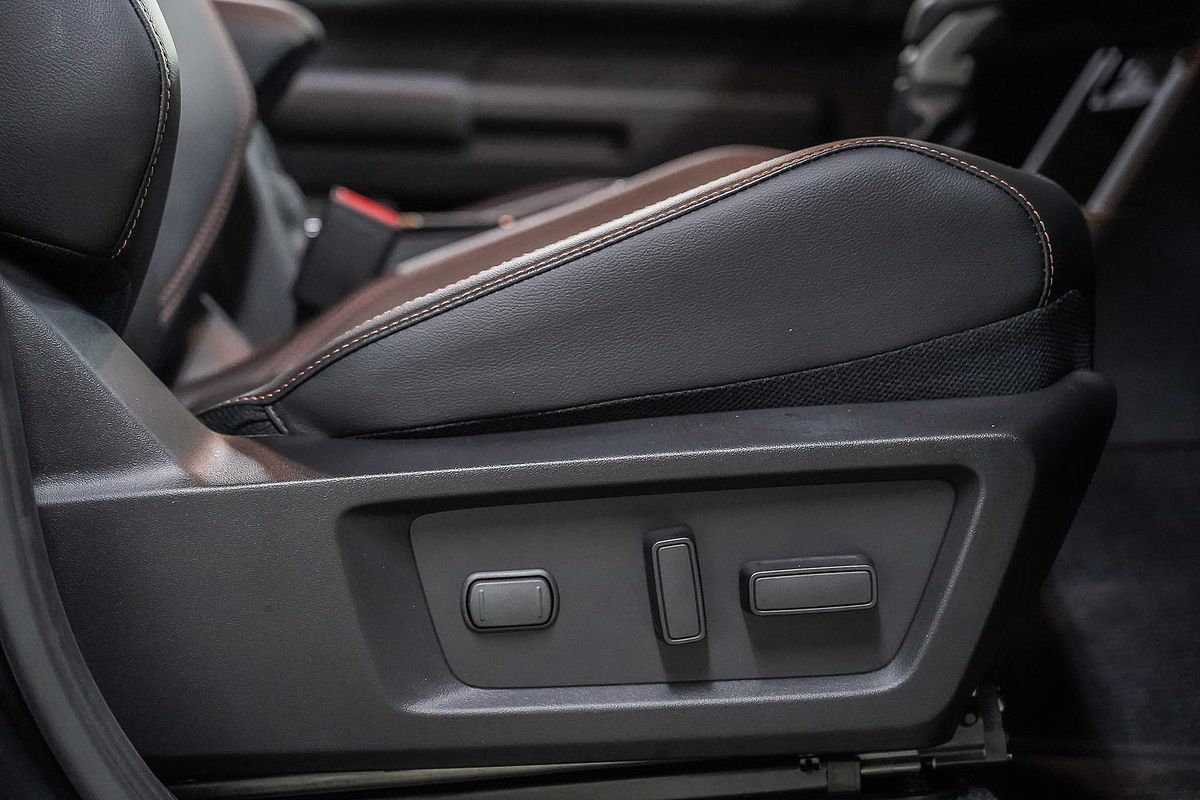2025 Mitsubishi Triton GSR MV 4X4
