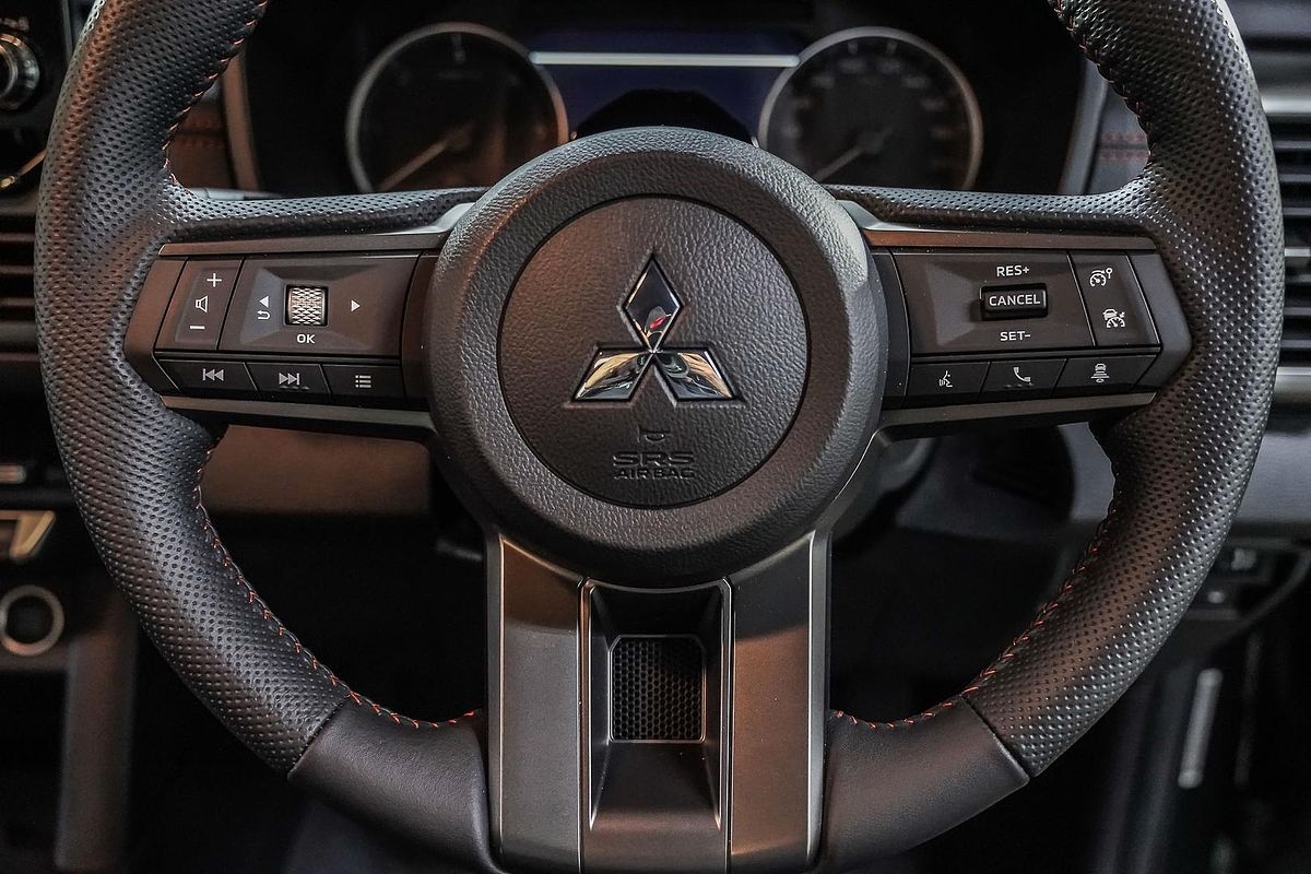 2025 Mitsubishi Triton GSR MV 4X4