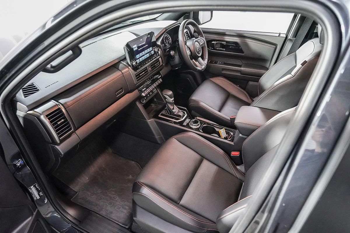 2025 Mitsubishi Triton GSR MV 4X4