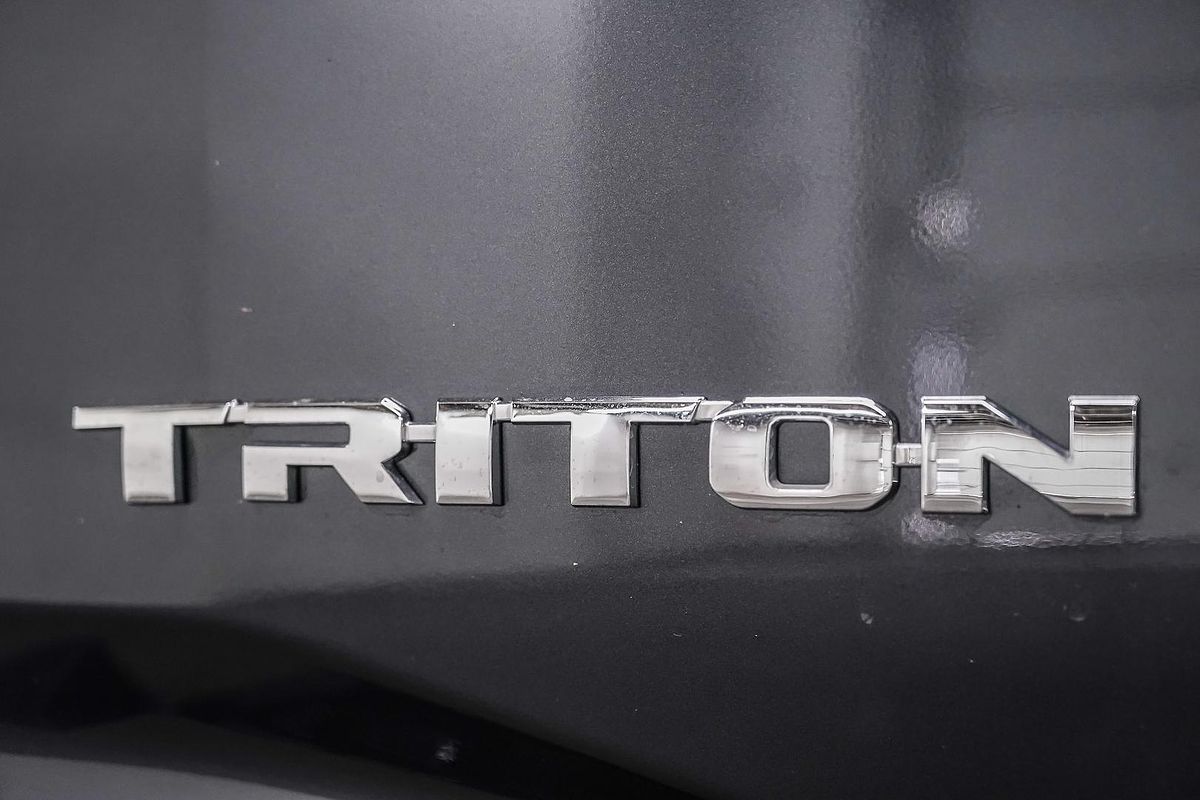 2025 Mitsubishi Triton GSR MV 4X4