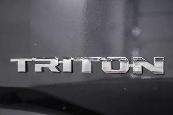2025 Mitsubishi Triton GSR MV 4X4